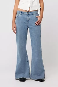 Abrand 99 Low Baggy Flare Jean