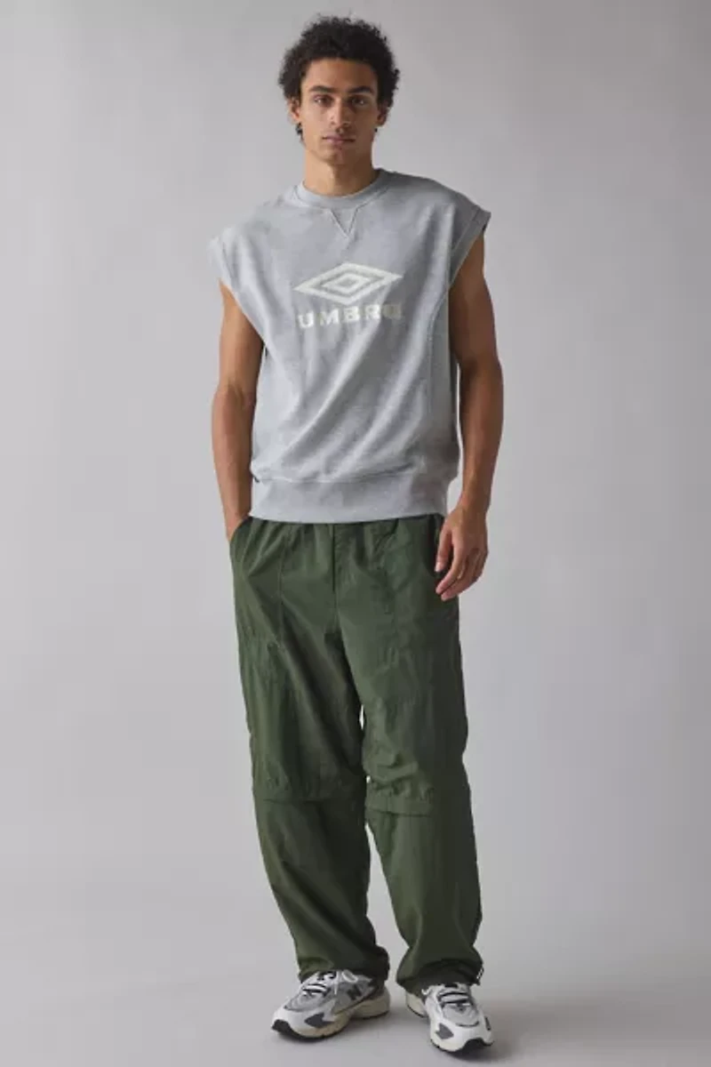 Umbro UO Exclusive Logo Graphic Cap Sleeve Sweatshirt