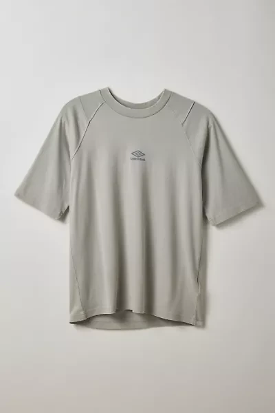 Umbro Mock Neck Boxy Tee