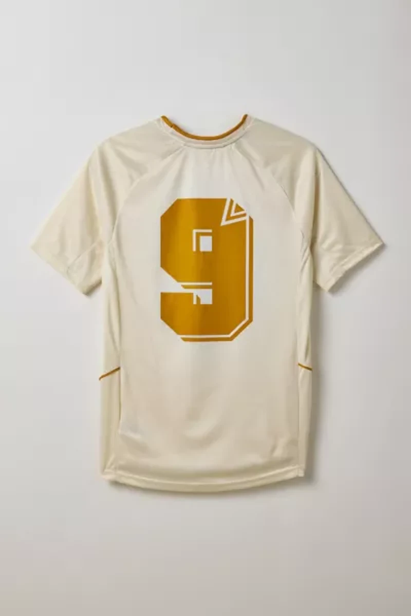 Umbro UO Exclusive #9 Graphic Jersey Tee
