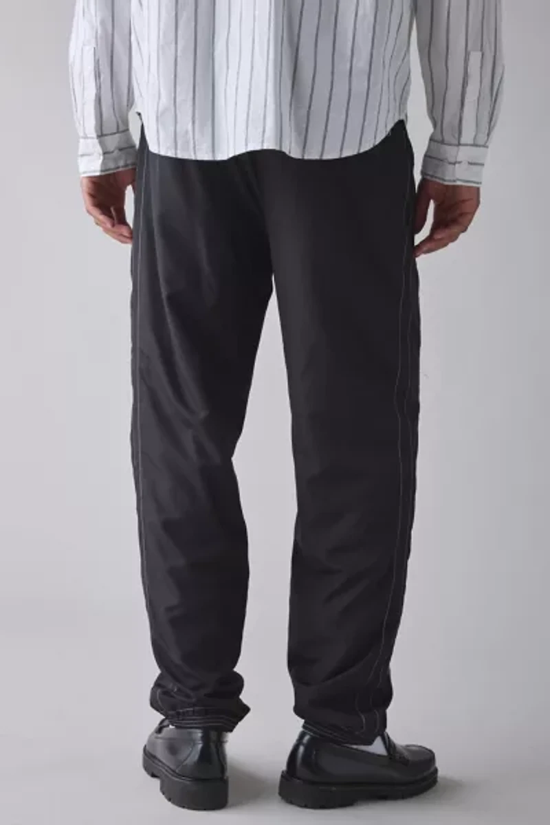 Umbro UO Exclusive Relaxed Wind Pant
