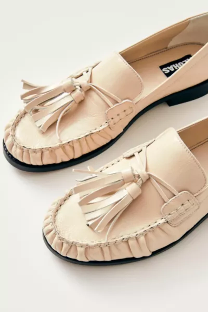 ALOHAS Marietta Onix Leather Loafer