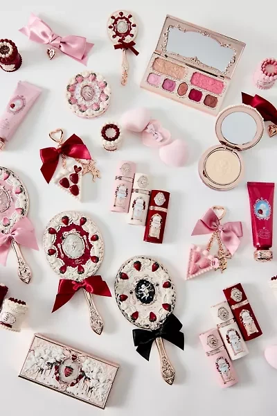 Flower Knows Strawberry Cupid All-In Makeup Gift Set