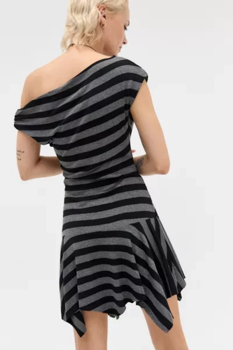 Silence + Noise Myla Off-Shoulder Mini Dress