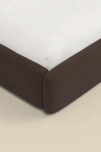 Daphne Upholstered Velvet Platform Bed