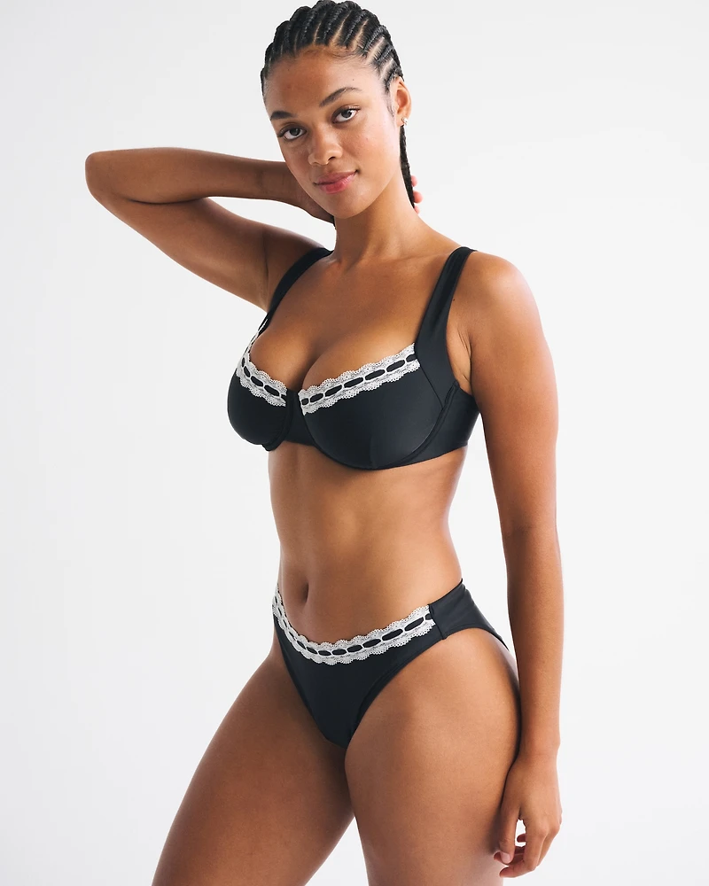 Curve Love Wide Strap Underwire Bikini Top