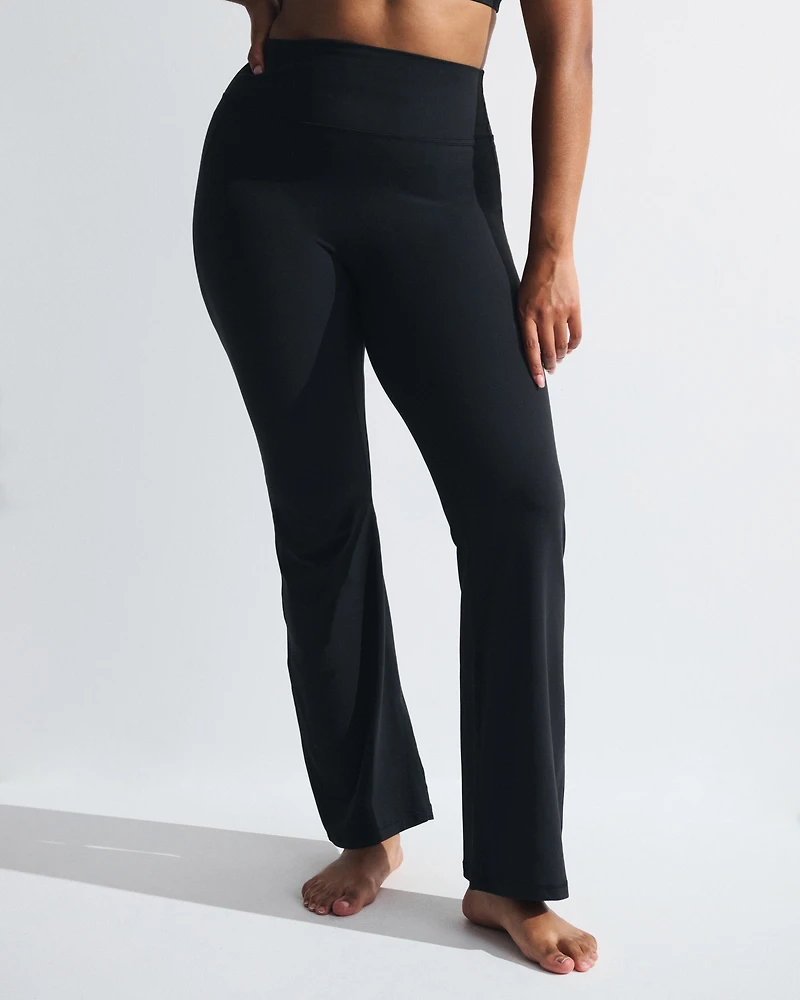 YPB studioFLEX Curve Love Flare Legging