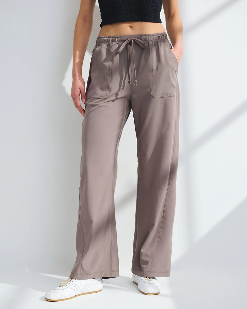 YPB motionTEK Wide Leg Pant