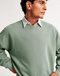 Cropped Essential Crew Sweatshirt