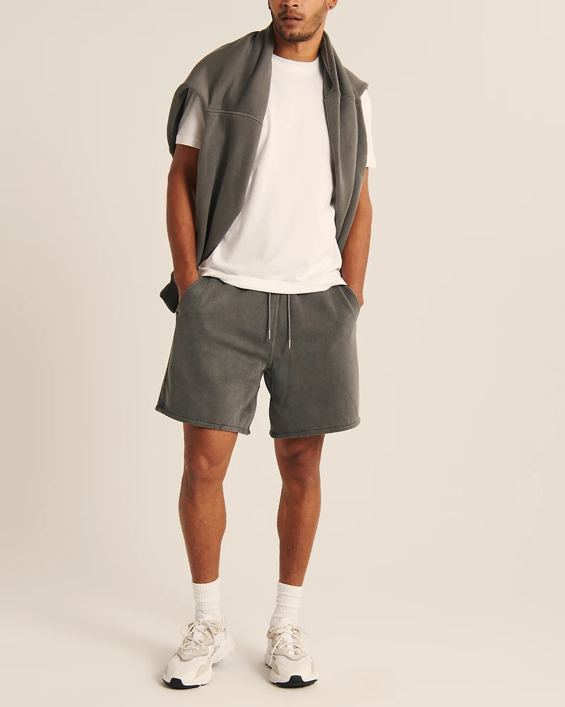 Relaxed Essential Tee