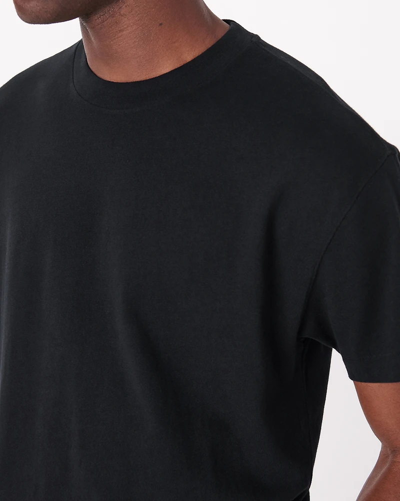 Relaxed Essential Tee