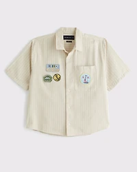 Short-Sleeve Cropped Graphic Workwear Button-Up Shirt