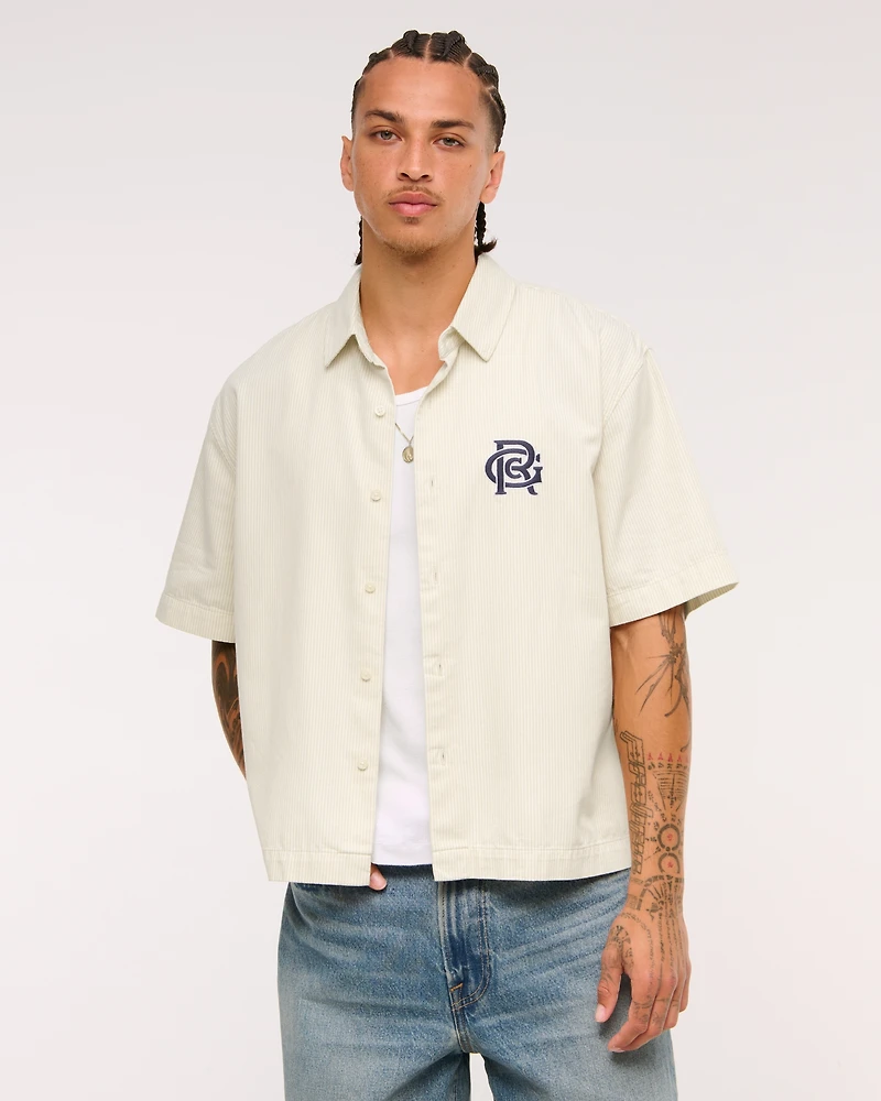Short-Sleeve Cropped Random Golf Club Button-Up Shirt