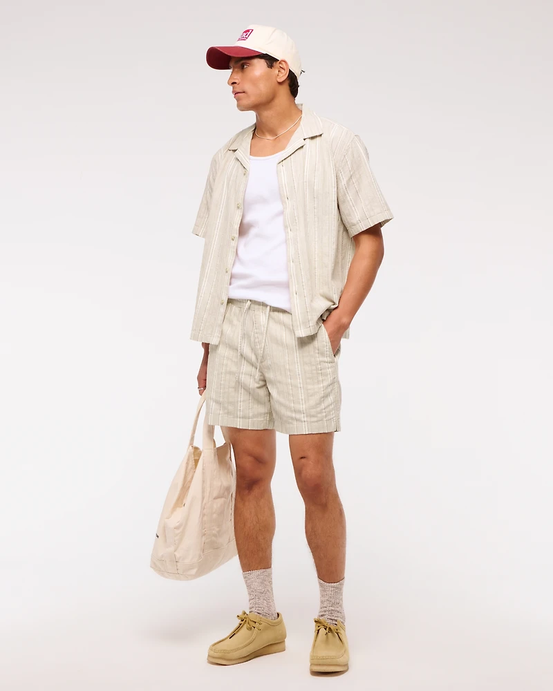 Textured Pull-On Short