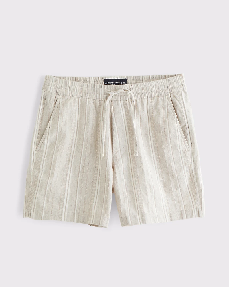 Textured Pull-On Short