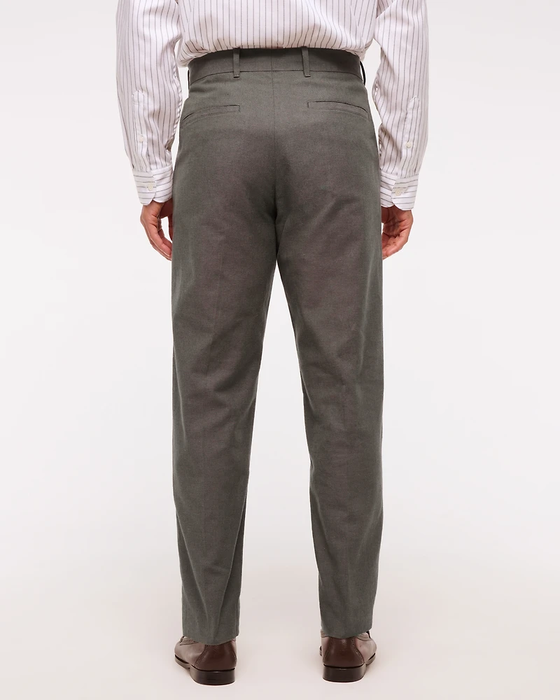 The A&F Collins Linen-Blend Suit Pant