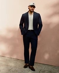 The A&F Collins Athletic Fit Linen-Blend Suit Pant