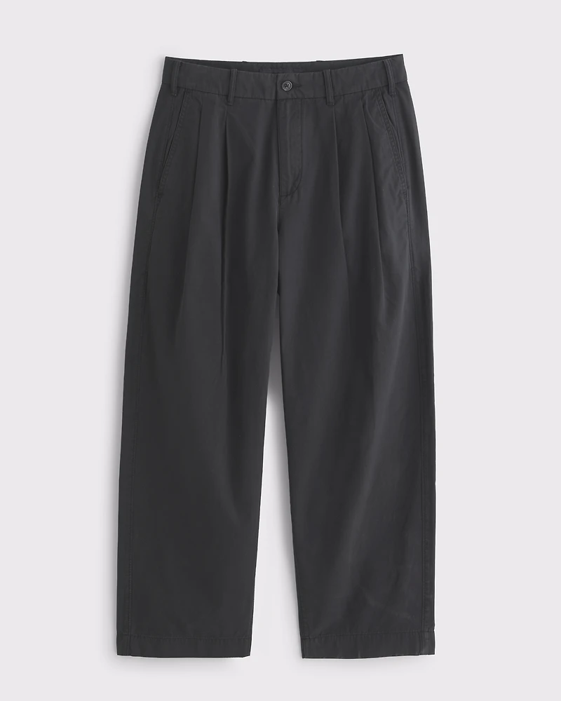 Pleated Baggy Taper Trouser