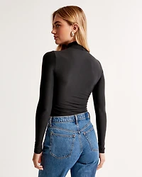 Soft Matte Seamless Long-Sleeve Cropped Mockneck Top