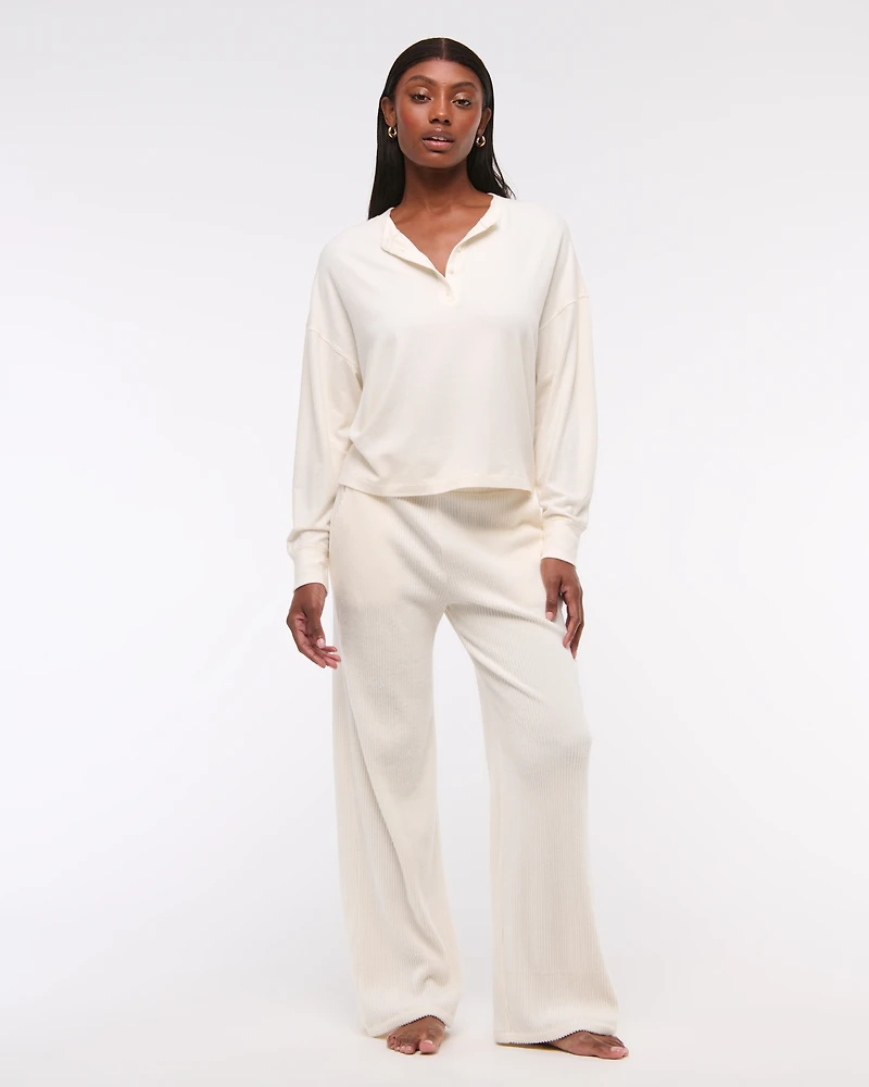 Long-Sleeve Cozy Lounge Knit Oversized Henley Top