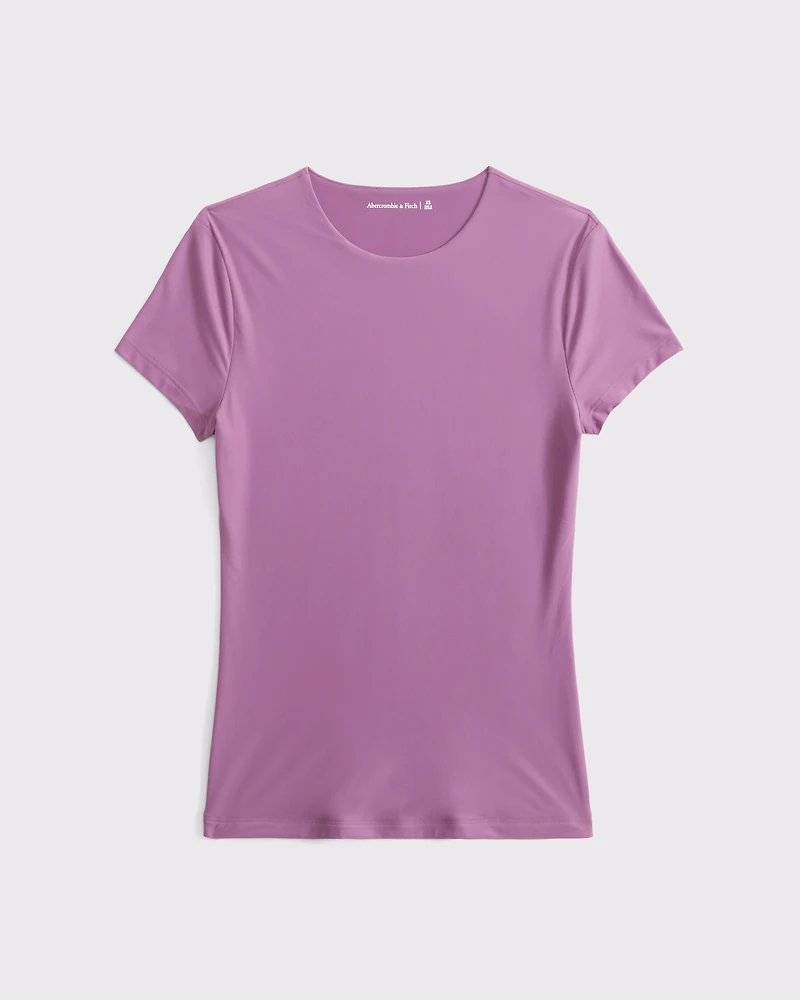 Soft Matte Seamless Tuckable Baby Tee