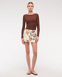 The A&F Scarlett Mid Rise Linen-Blend Mini Skort