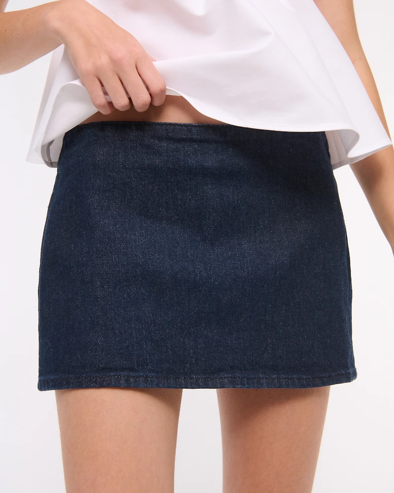 The A&F Scarlett Low Rise Micro Denim Skort