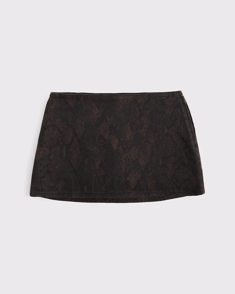 The A&F Scarlett Low Rise Denim Micro Skort