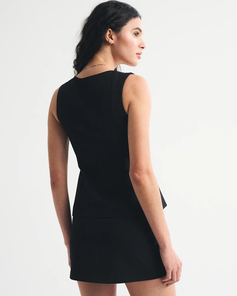 The A&F Scarlett Forme Mini Skort