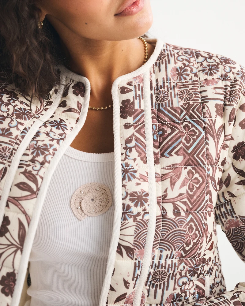 Quilted Collarless Non-Closure Jacket