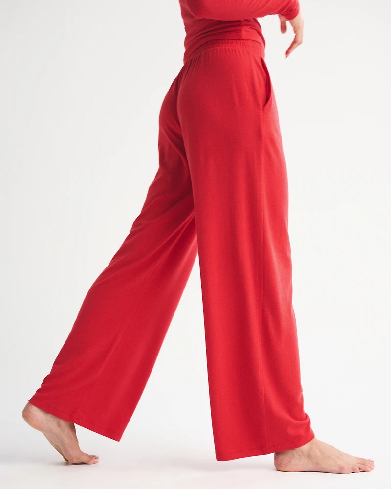 Lounge Brushed Wide Leg Sweatpant
