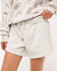 Mid Rise Sunday Short