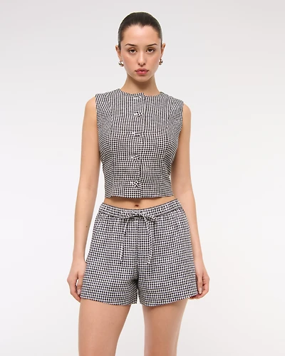 Mid Rise Linen-Blend Pull-On Short