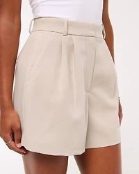 Curve Love A&F Sloane Tailored Short