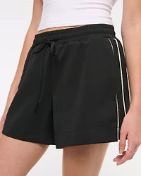 Mid Rise Track Short