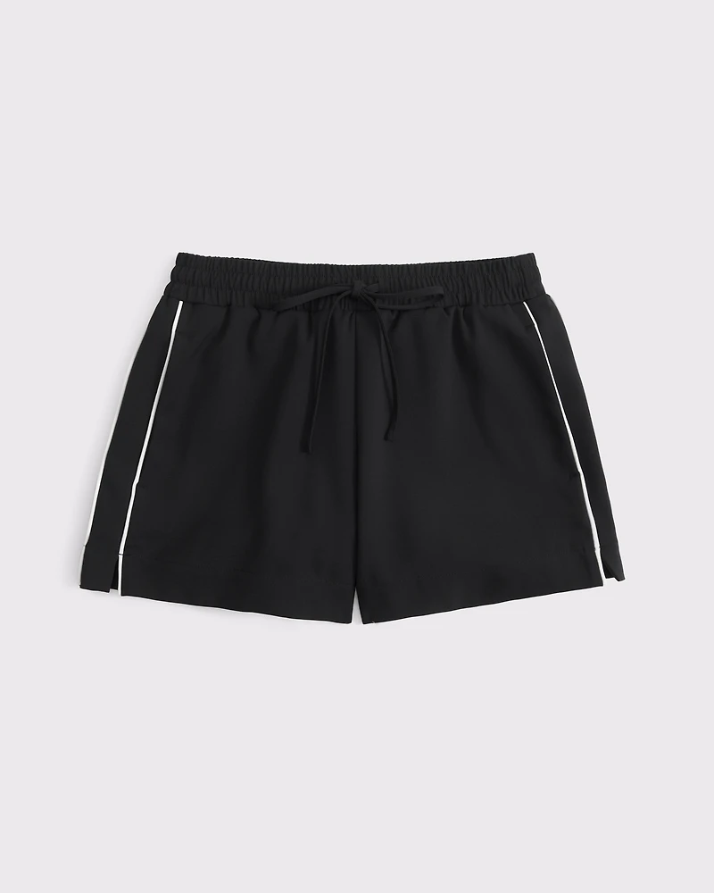 Mid Rise Track Short