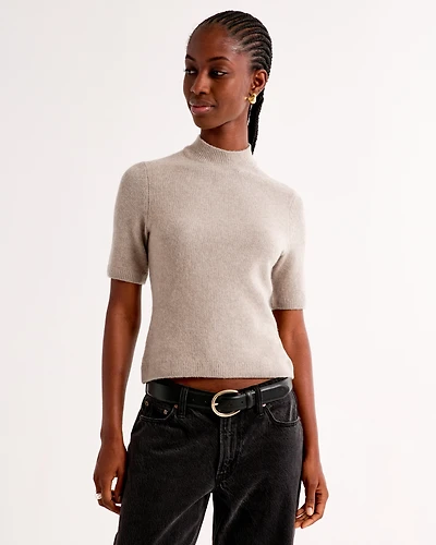 Skimming Mockneck Sweater Tee