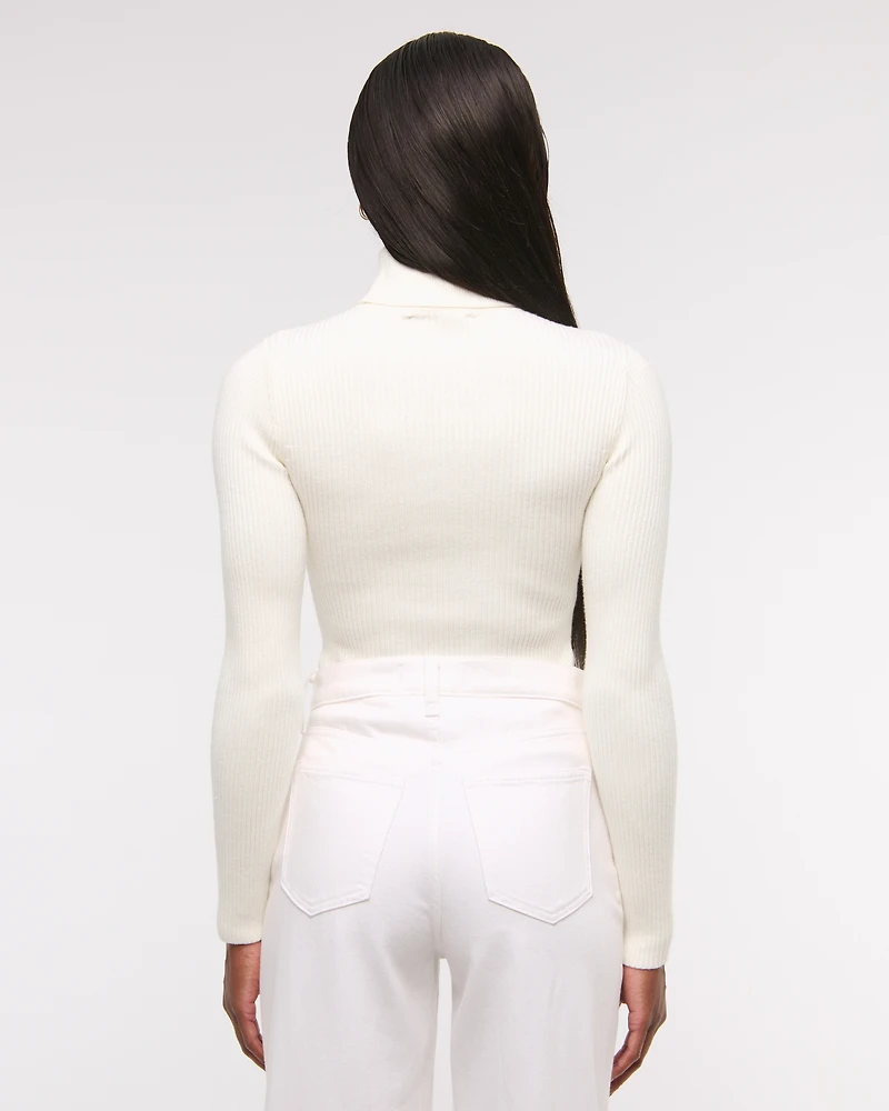 LuxeLoft Slim Ribbed Turtleneck Top