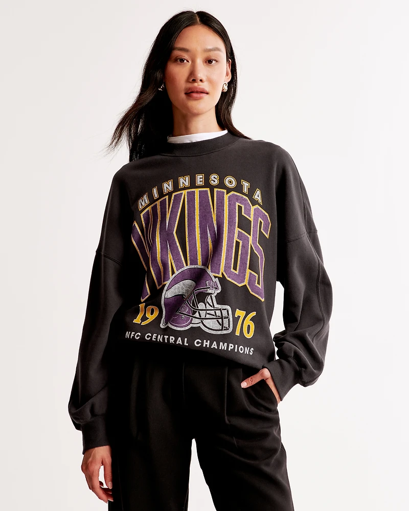 Minnesota Vikings Graphic Oversized Sunday Crew