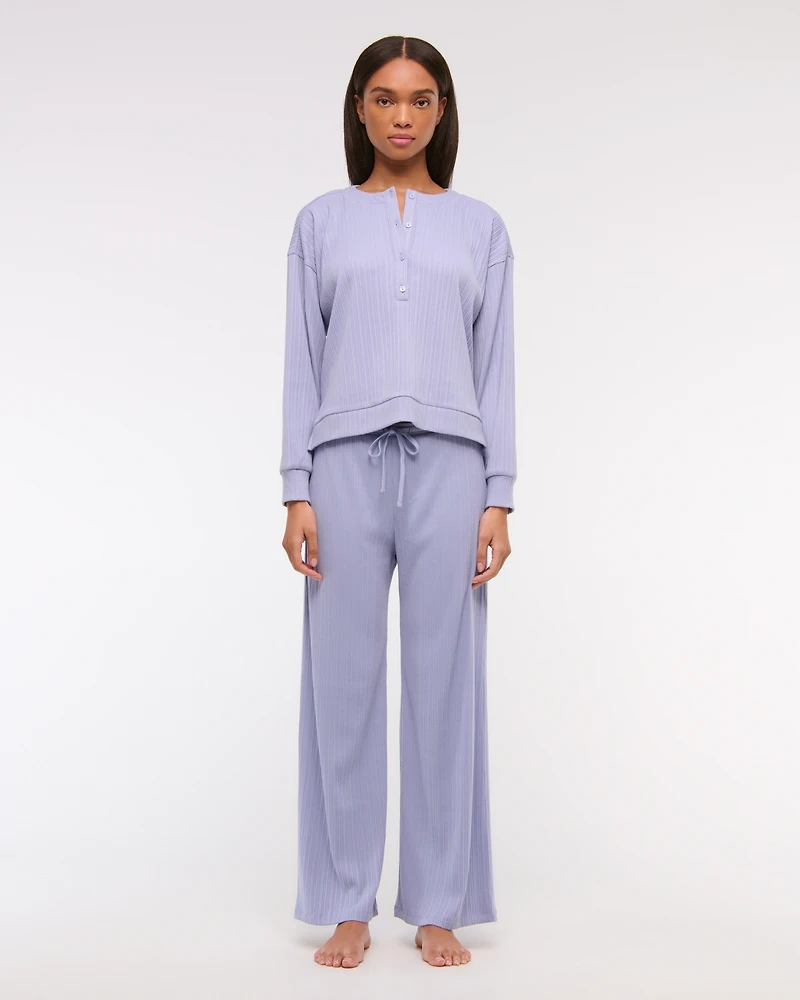 Lounge Wide Rib Henley Sweatshirt