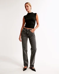Mid Rise 90s Straight Jean