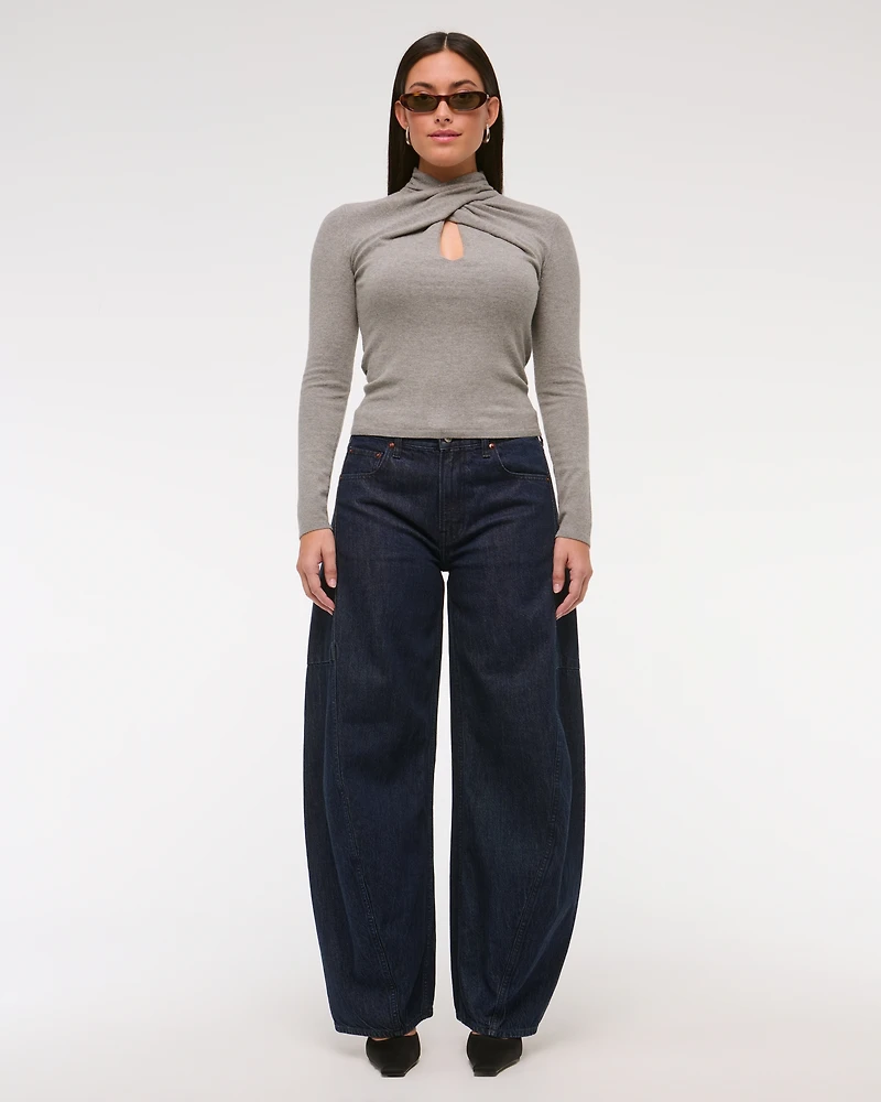 Curve Love Mid Rise Ultra Barrel Jean