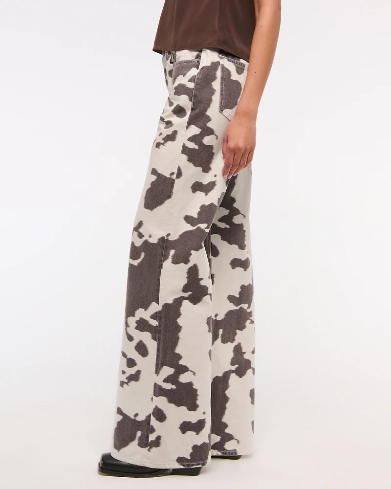 Mid Rise Baggy Bootcut Jean