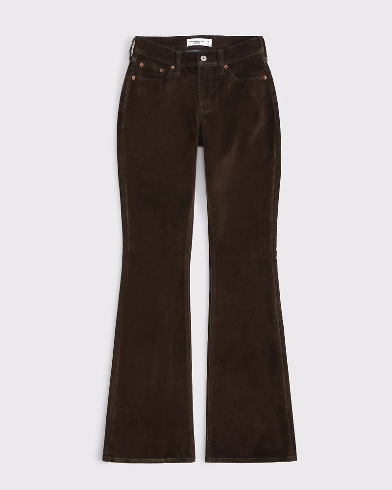 Curve Love Mid Rise Bootcut Jean