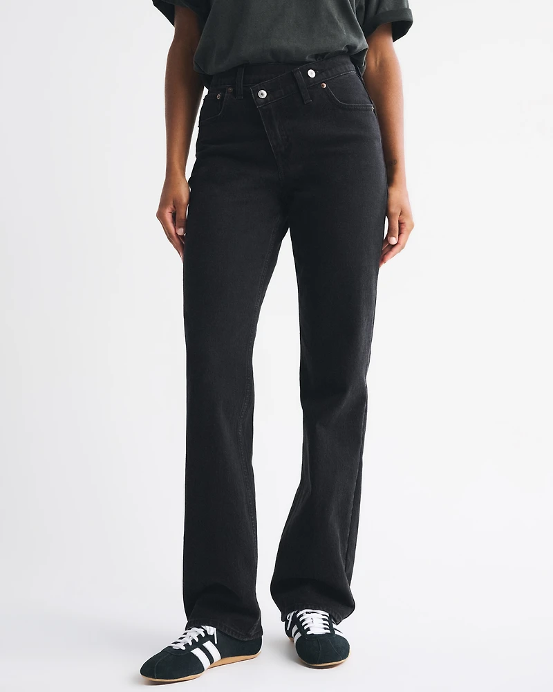 Curve Love High Rise 90s Relaxed Crossover Waistband Jean