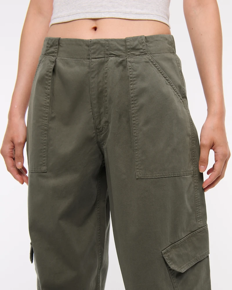 Mid Rise Barrel Cargo Pant