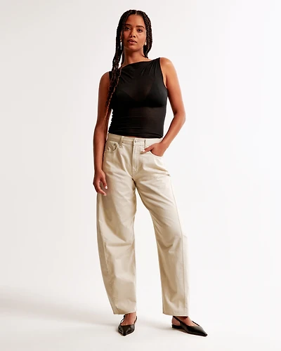 Curve Love Mid Rise Barrel Pant