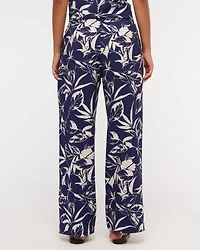 Textured Pull-On Pant