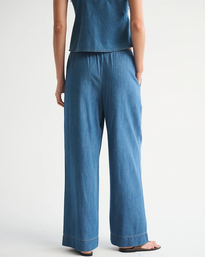Chambray Pull-On Pant