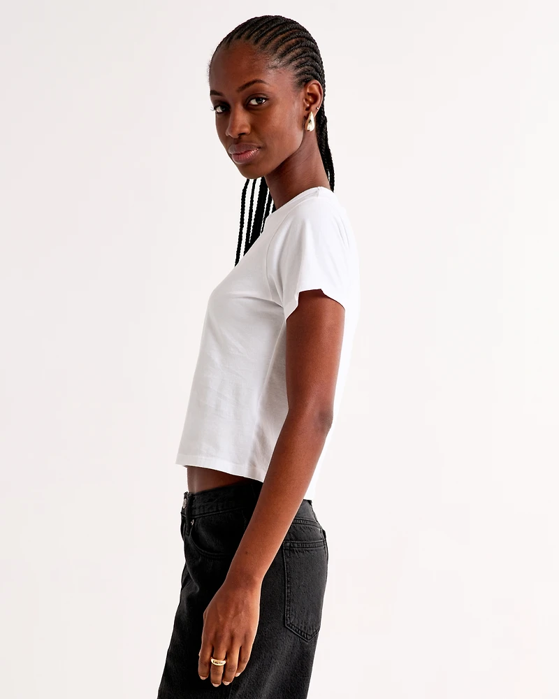 Short-Sleeve I Love Sports Graphic Skimming Tee